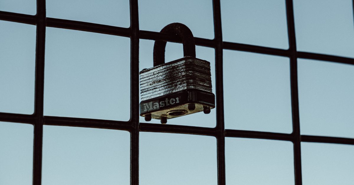 Storefront Lock Repair — Roy Locksmiths